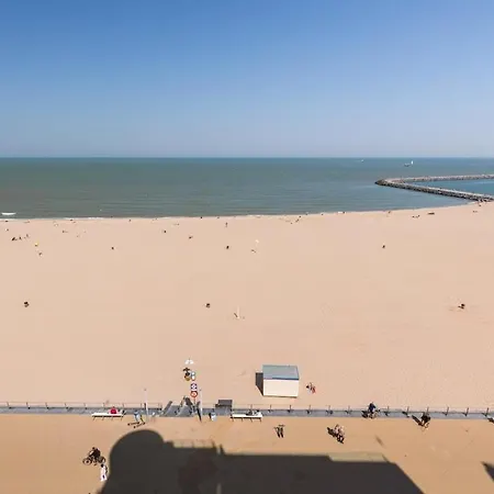 Huswell - Frontal Seaview In *