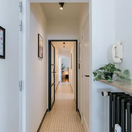 Huswell - Frontal Seaview In *