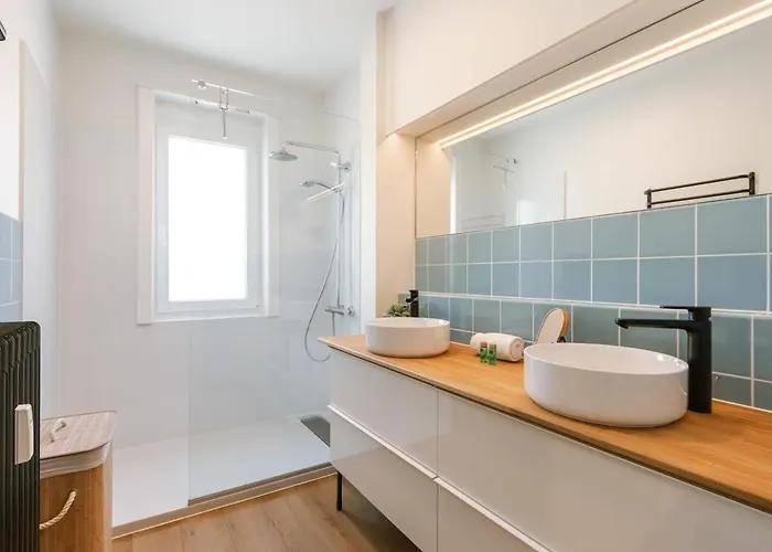 Huswell - Frontal Seaview In Apartment Ostende