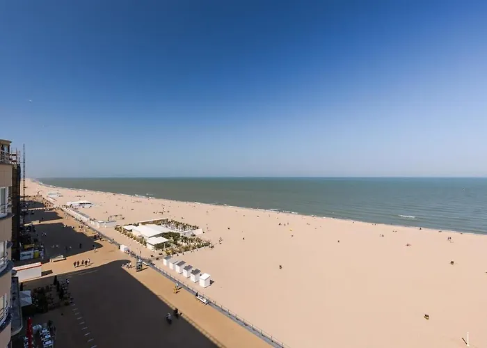 Huswell - Frontal Seaview In *